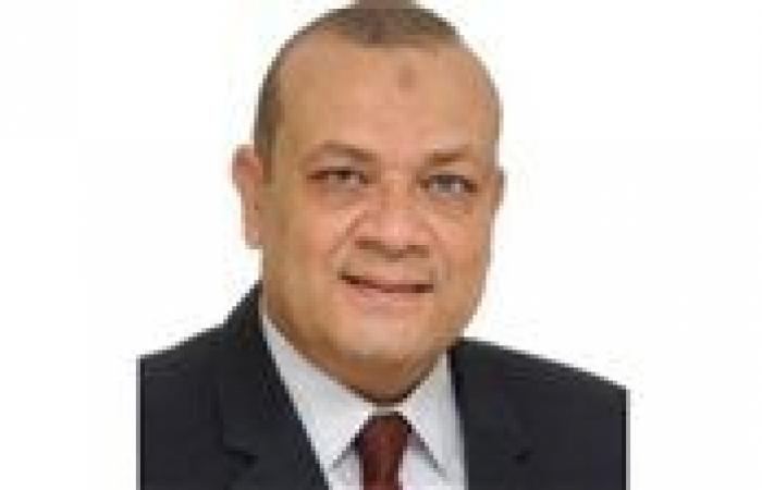بالبلدي: خبير
      عقاري
      يحذر:
      شراء
      الشقق
      على
      الورق
      يضع
      المواطن
      شريكًا
      في
      أزمة
      تأخر
      التسليم