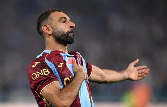 بالبلدي : محمد
      صلاح
      يدخل
      تاريخ
      الدوري
      التركي
      بهدفيه
      أمام
      باشاك
      شهير