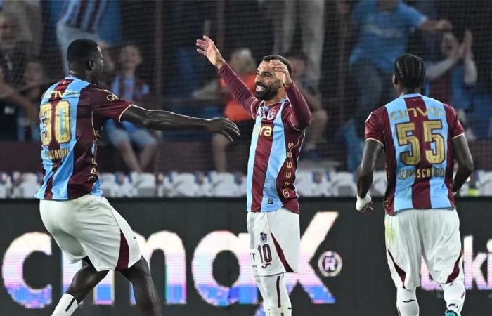 بالبلدي : رامي
      عباس
      يتفاعل
      مع
      تألق
      محمد
      صلاح
      في
      مباراة
      طرابزون
      بور
      وباشاك
      شهير