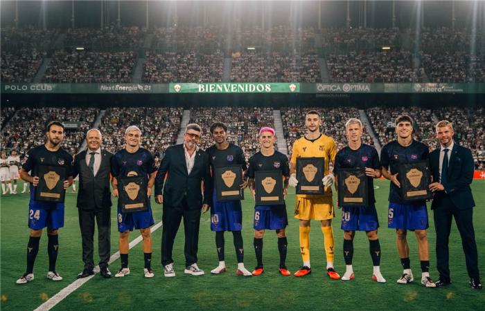 بالبلدي : موعد
      مباراة
      برشلونة
      القادمة
      بعد
      الفوز
      على
      إلتشي
      في
      الدوري
      الاسباني