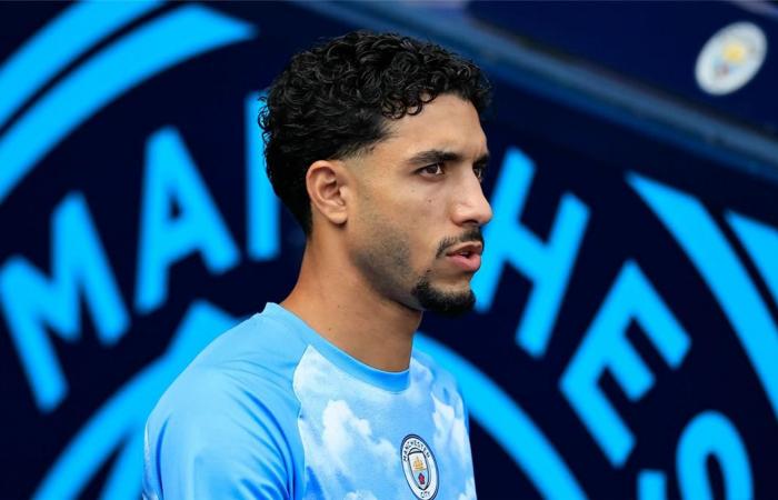 بالبلدي : لاعب
      بارز
      يستعد
      لمغادرة
      توتنهام
      بسبب
      عمر
      مرموش