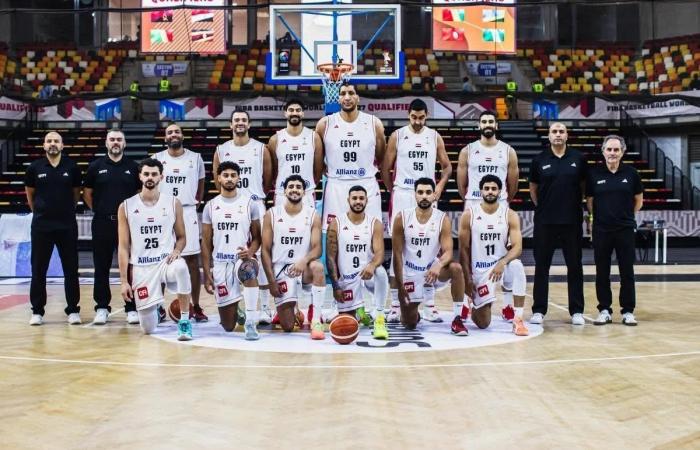 بالبلدي : قائمة
      منتخب
      مصر
      لكرة
      السلة
      النهائية
      استعدادًا
      لتصفيات
      إفريقيا
      لكأس
      العالم