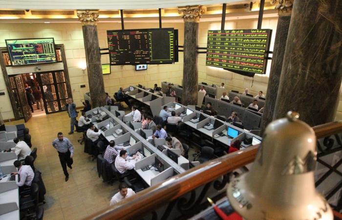 بالبلدي: مصر: البورصة تحفز قيد الشركات الصغيرة والمتوسطة بإعفائها من الرسوم