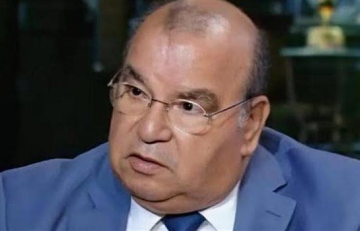 بالبلدي: رفعت
      فياض
      يكتب:لايادكتورالمدرسة
      والبكالوريا
      ليست
      للبلطجية