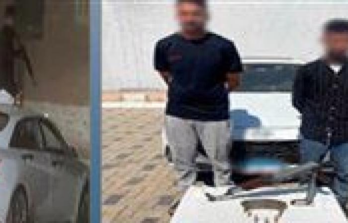 بالبلدي: ابتهاجًا
      بالزفاف..
      ضبط
      شخصين
      حملا
      سلاحًا
      ناريًا
      داخل
      سيارة
      بالمنوفية