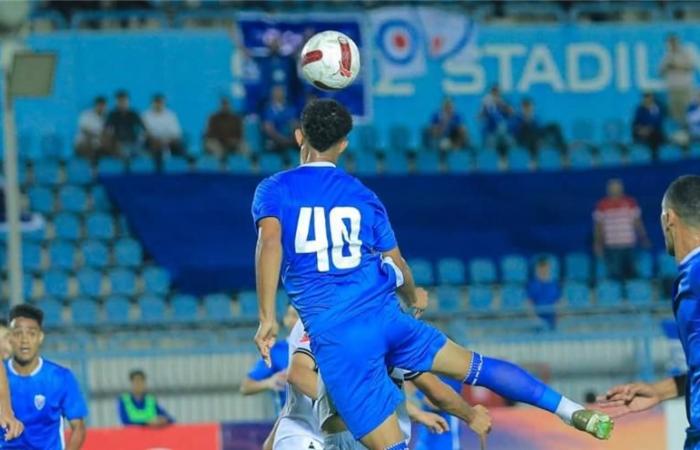 بالبلدي : فيديو
      |
      بهدف
      قاتل..
      سموحة
      يتعادل
      مع
      السويس
      بتروجيت
      في
      الدوري