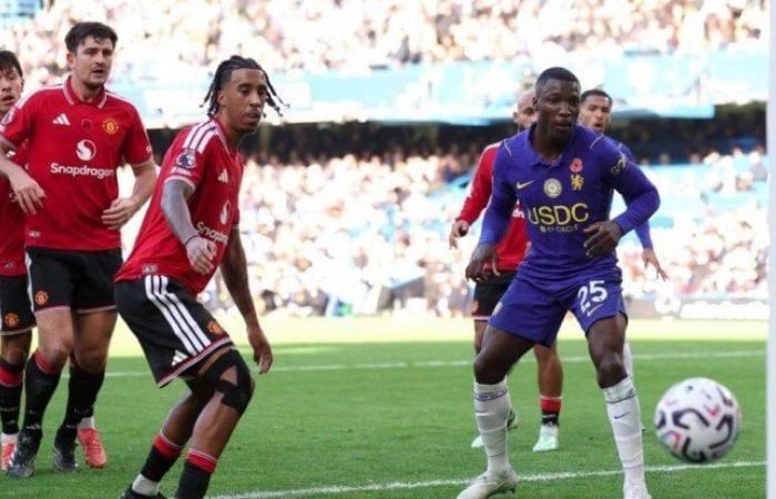 بالبلدي: التعادل
      السلبي
      يحسم
      الشوط
      الأول
      من
      مباراة
      تشيلسي
      ومانشستر
      يونايتد
      في
      الدوري
      الإنجليزي