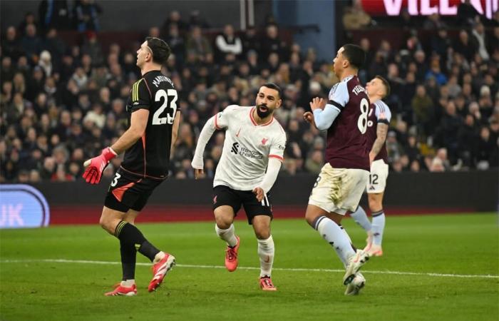 بالبلدي : فيديو
      |
      عقدة
      أبدية..
      إيميليانو
      مارتينيز
      يعترف
      بمعاناته
      أمام
      محمد
      صلاح