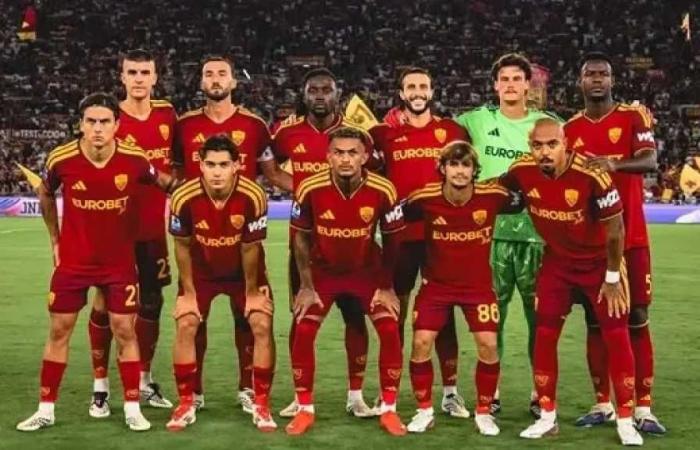 روما
      يكتسح
      أودينيزي
      بخماسية
      ويواصل
      مطاردة
      إنتر
      على
      صدارة
      الدوري
      الإيطالي