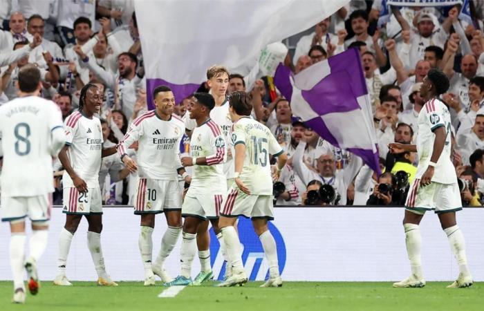 بالبلدي : مورينيو
      يستبعد
      لاعب
      ريال
      مدريد
      أمام
      راسينج
      سانتاندير
      في
      الدوري
      الإسباني