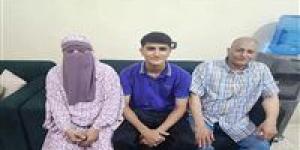 بالبلدي : أول
      تعليق
      من
      الأول
      على
      الجمهورية
      حول
      الجدل
      المثارة
      عن
      لجنته
      في
      الثانوية
      العامة|
      عاجل