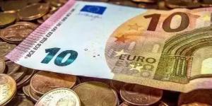 سعر
      اليورو
      اليوم
      الخميس
      30
      يوليو
      2026
      في
      البنوك..
      تحديث
      لحظي