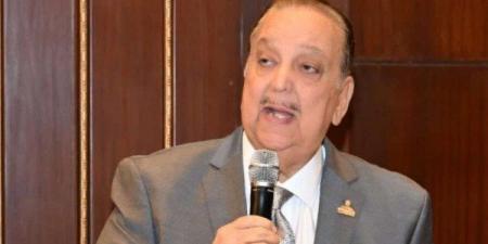 بالبلدي : الدكتور
نبيل
دعبس
يتقدم
بمقترح
لرئيس
الوزراء
لتحويل
الدعم
العيني
إلى
نقدي
واستحداث
نظام
بديل
لتطوير
التعليم
الثانوي
العام