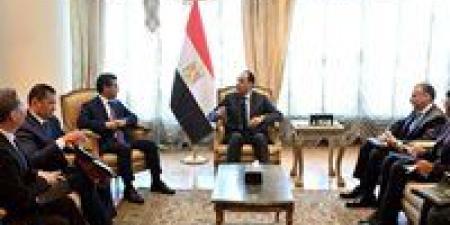 بالبلدي: مدبولي
يبحث
مع
وزير
خارجية
أوزبكستان
تعزيز
التعاون
الثنائي
وتوسيع
الاستثمارات
بين
البلدين
