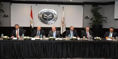 بالبلدي : 6
وزراء
يبحثون
مع
البنك
الدولى
محاور
الخطة
التنفيذية
لاستراتيجية
الاستثمار
الأجنبى
المباشر