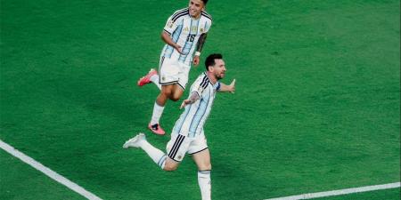 بالبلدي : مدرب
      الجزائر
      عقب
      ثلاثية
      الأرجنتين:
      الفريق
      كله
      يلعب
      من
      أجل
      الفذ
      ميسي