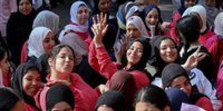 بالبلدي : رسميًا
      بـ
      73%..
      ظهرت
      الآن
      نتيجة
      الشهادة
      الإعدادية
      2026
      بمحافظة
      القاهرة