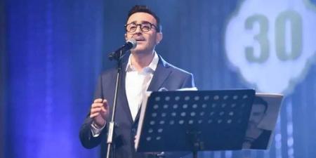 صابر
الرباعي:
أفكر
في
اعتزال
الغناء
خلال
5
سنوات..
ولا
أريد
الوصول
لمرحلة
العجز