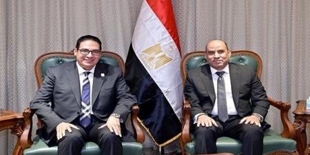 بالبلدي: وزير
العمل
يستقبل
رئيس
جامعة
القاهرة
لبحث
تطوير
المهارات
وسوق
العمل
