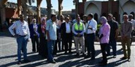 بالبلدي : رئيس
جامعة
العصمة
يتابع
آخر
مستجدات
العمل
بالمجمع
الطبي
