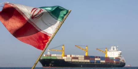 بالبلدي: إيران تفرض شروطًا جديدة لعبور مضيق هرمز بأمان.. وتحذّر المخالفين