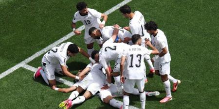 بالبلدي : لماذا
تتذيل
مصر
مجموعتها
في
كأس
العالم
قبل
مباراة
نيوزيلندا
في
الجولة
الثانية؟