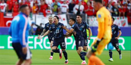 بالبلدي : فيديو
|
رغم
الطرد
بقانون
فيفا
الجديد..
باراجواي
تفوز
على
تركيا
في
كأس
العالم