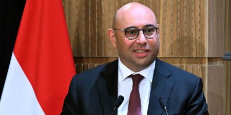 بالبلدي :  
      MIDAR
      Signs
      a
      Strategic
      Partnership
      with
      Majid
      Al
      Futtaim
      to
      Develop
      an
      Integrated
      Urban
      Project
      in
      MADA
      City,
      New
      Cairo,
      with
      a
      Total
      Development
      Value
      of
      USD
      3.1
      Billion
       