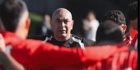 بالبلدي : حسام
حسن:
لدي
هدف
واحد
في
مباراة
نيوزيلندا..
ويعلق
على
تعادل
إيران
وبلجيكا