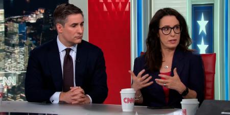 بالبلدي: مؤلفان يشاركان لـCNN ما حدث عندما سألا ترامب عما إذا كان أقوى رئيس في التاريخ