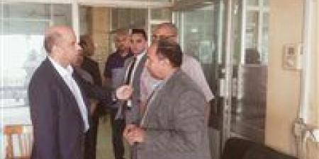 بالبلدي: وزير
العمل
يفاجئ
مكتب
العاشر
من
رمضان
ويؤكد:
جميع
خدمات
الوزارة
مجانية
للمواطنين
