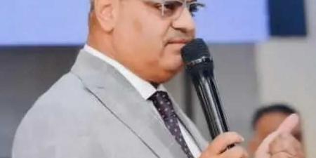 نقيب
      أطباء
      بني
      سويف
      يعلن
      براءة
      طبيب
      من
      تهمة
      نسيان
      مشرط
      جراحي
      في
      صدر
      مريض