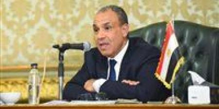 بالبلدي: وزير
      الخارجية
      يشدد
      على
      دعم
      مصر
      استقرار
      لبنان
      والانسحاب
      الإسرائيلي
      الكامل