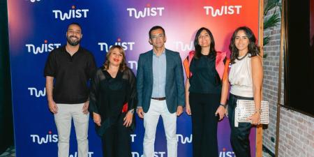 بالبلدي : Twist
      Stars
      يحتفل
      بعامه
      الأول
      بإطلاق
      أغنية
      يوسف
      جبريال
      «وانت
      معايا»
      ويواصل
      دعم
      المواهب
      الصاعدة