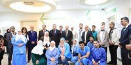 بالبلدي : وزير
      التعليم
      العالي
      ورئيس
      جامعة
      القاهرة
      يفتتحان
      ويتفقدان
      مشروعات
      طبية
      بقصر
      العيني