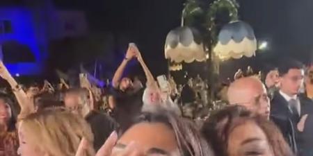 بالبلدي: آيتن
عامر
تحتفل
بفوز
مصر
على
أستراليا
بـ
"أحلى
زغروطة"
