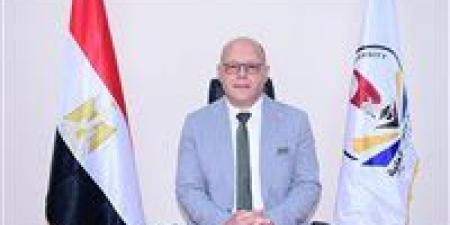 بالبلدي : 2500
جنيه
مكافأة
للكوادر
الأكاديمية
والإدارية
بجامعة
سوهاج..
ما
السبب؟