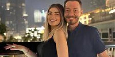 بالبلدي: "جاتلي
صدمة"..
أحمد
زاهر
يكشف
كواليس
معرفته
بخبر
حمل
ابنته
"ليلى"