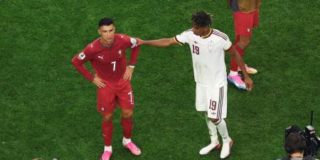 بالبلدي: لقطة مونديالية.. رونالدو يذرف الدموع بعد إقصاء البرتغال ولامين يامال يدعمه