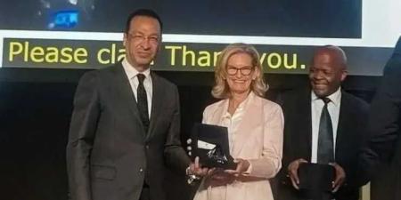 مصر
تتسلم
رئاسة
منتدى
القمة
العالمية
لمجتمع
المعلومات
(WSIS
Forum)
لعام
2026
في
جنيف