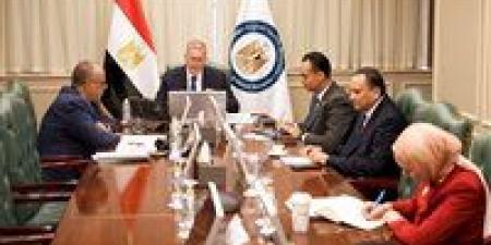 بالبلدي: وزير
البترول:
تصفير
مستحقات
الشركاء
الأجانب
يعيد
إنتاج
النفط
لمسار
النمو
وتحقيق
كشف
دينيس
للغاز