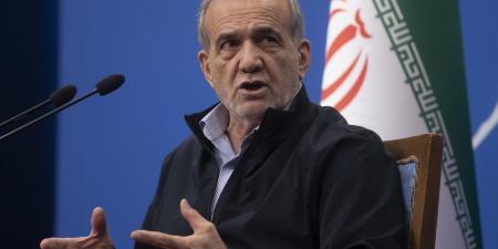 بالبلدي: رئيس إيران يغادر العراق عائداً إلى طهران عقب الضربات الأمريكية