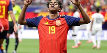 بالبلدي : لامين
يامال
يعلق
على
احتمالية
مواجهة
المغرب
في
نصف
نهائي
كأس
العالم
