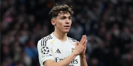 بالبلدي : لاعب
ريال
مدريد
يحسم
موقفه
من
تمثيل
منتخب
المغرب