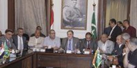 بالبلدي: السيد
البدوي:
حزب
الوفد
يمر
بمرحلة
مفصلية
تستهدف
إعادة
بنائه
تنظيميًا
وسياسيًا