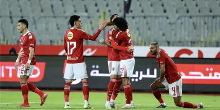 بالبلدي : رسميًا..
      مهاجم
      الأهلي
      ينتقل
      إلى
      الدوري
      الجزائري