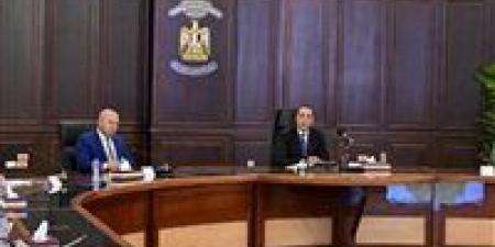 بالبلدي: ماذا
أصابت
المسيرة؟..
كامل
الوزير
يكشف
تفاصيل
استهداف
سفينة
التغييز
بدمياط