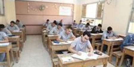 بالبلدي : انطلاق
امتحانات
الدبلومات
الفنية
للدور
الثانى
والتعليم
توجه
بالتصدى
للغش