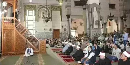 هل
تصح
الصلاة
خلف
إمام
يدخن؟..
إمام
بالأوقاف
يوضح
الحكم
الشرعي