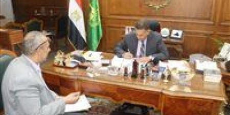 بالبلدي : محافظ
القليوبية:
خفض
الحد
الأدنى
للقبول
بالثانوية
العامة
إلى
232
درجة